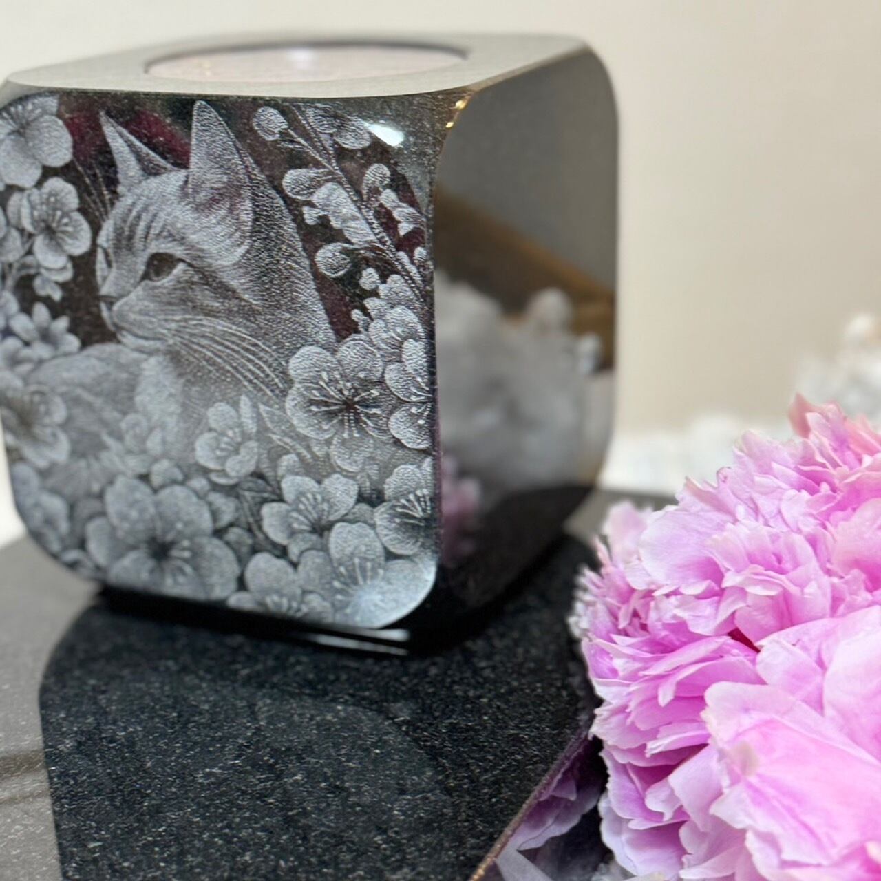 高級感】影彫-かげぼり- 【キューブ型のお墓】 写真そのまま フル