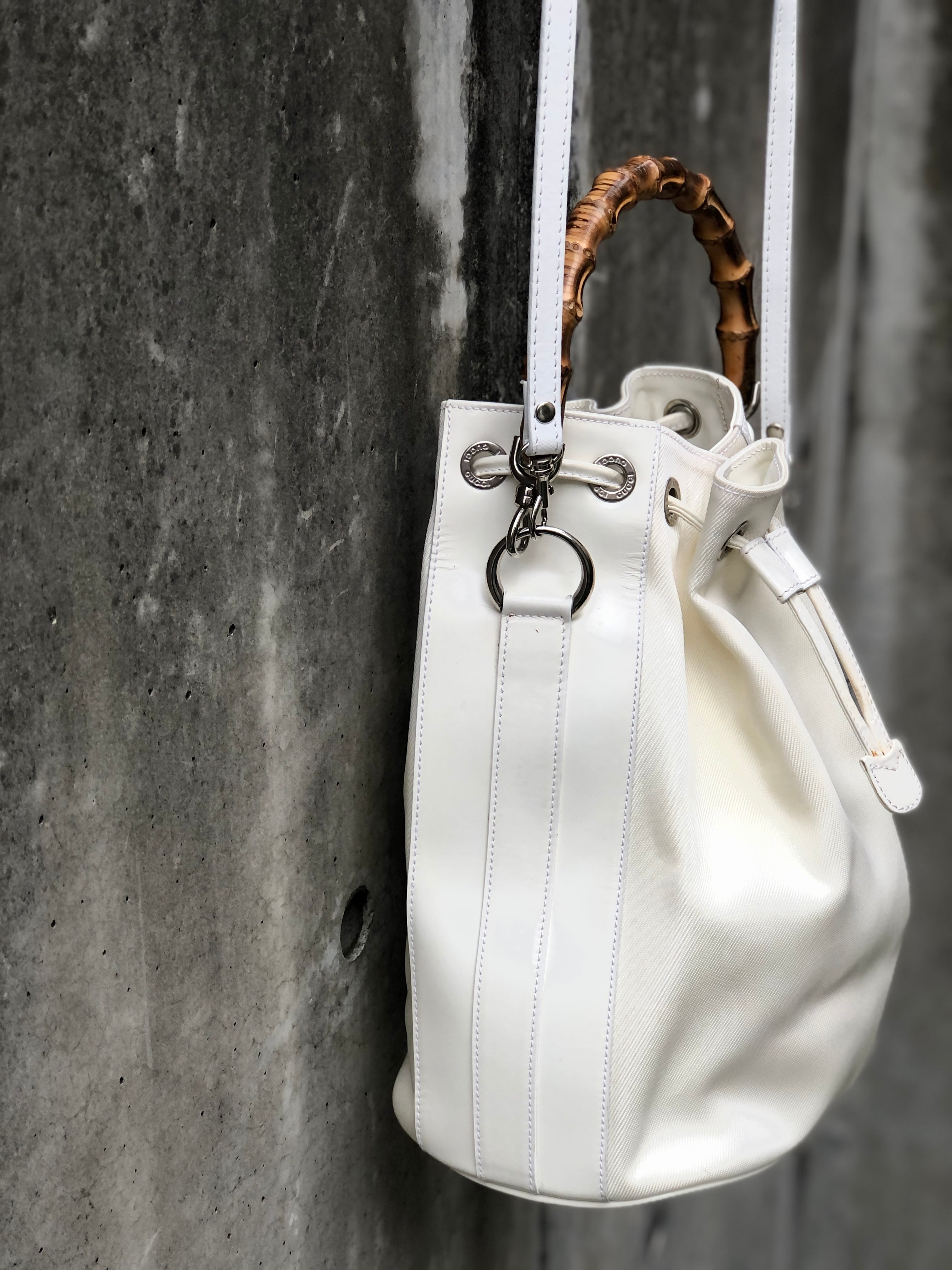 GUCCI グッチ ロゴ型押し バンブー ナイロン×エナメルレザー 巾着 2way