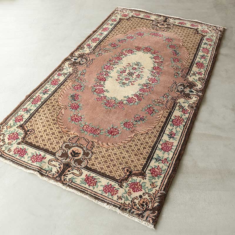 ローズピンクの紋章ラグ ヴィンテージトルコラグNo.732 ローズピンクの