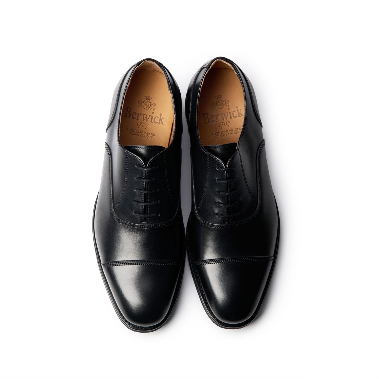 Berwick1707 | ストレートチップ | 4409BCMLBK – バーウィック