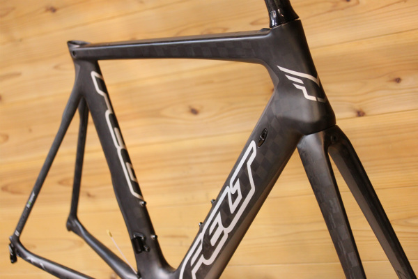 買い取りで入荷！FELT（フェルト）AR1 フレームセット カーボンエアロ