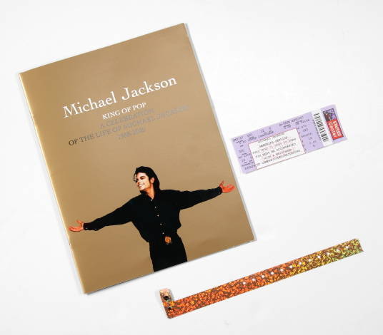 MICHAEL JACKSON MEMORIAL BOOKLET, TICKET AND WRISTBAND