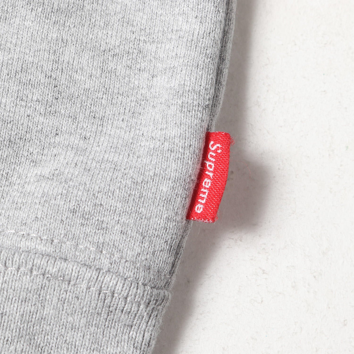 フード アップリケ ジップ スウェット パーカー(Felt Hooded Logo Zip