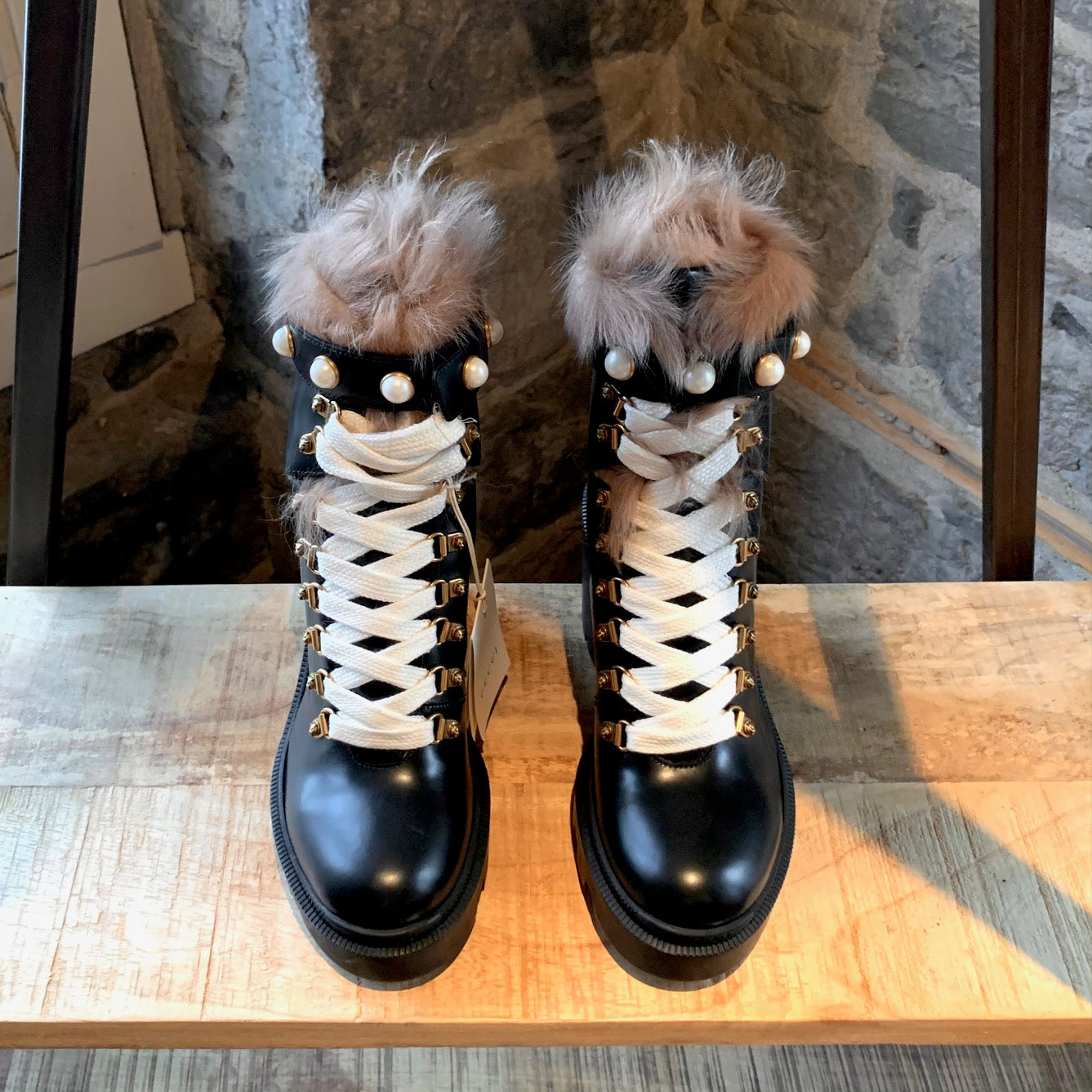 Gucci Black Leather Trip Heeled Fur Pearl Boots – Boutique LUC.S