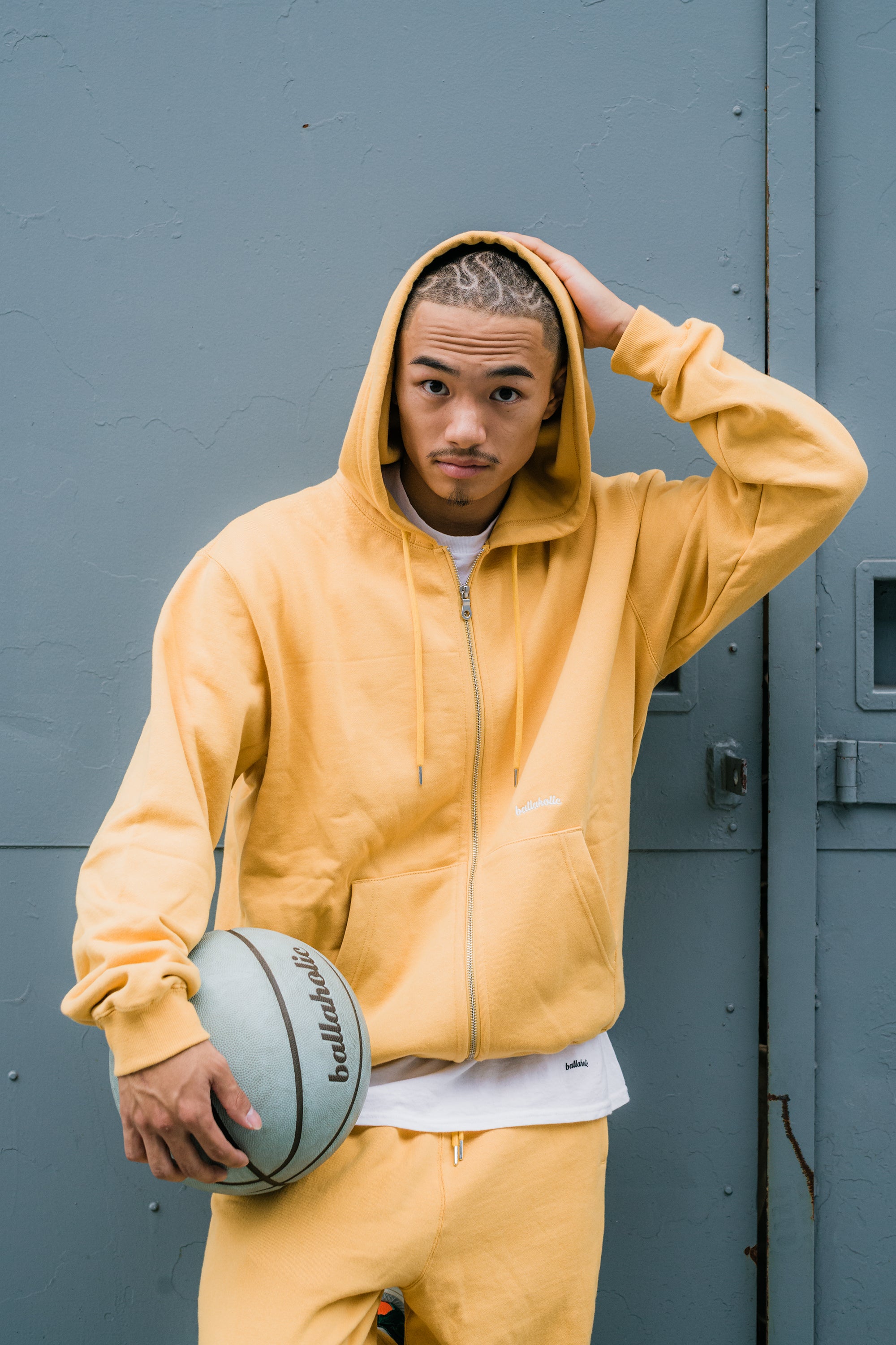 ballaholic STARTER Warm Up セットアップ ballaholicから新作