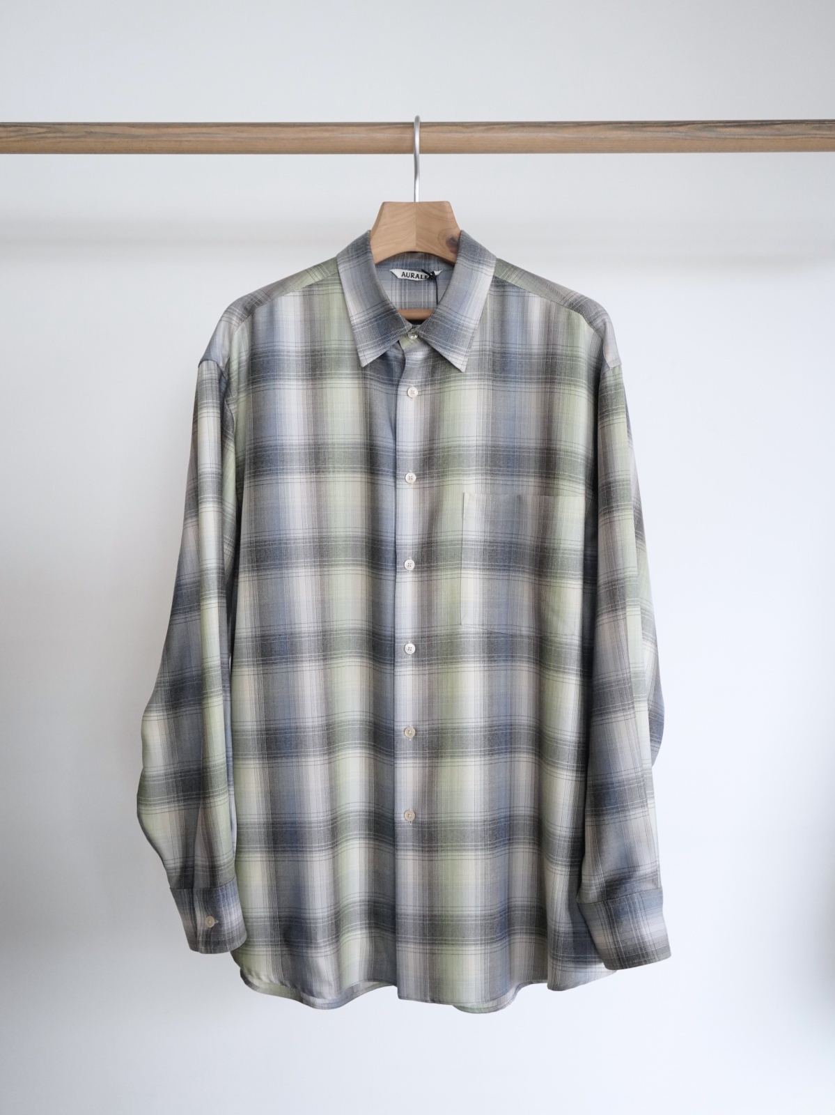 AURALEE」 SUPER LIGHT WOOL CHECK SHIRTS