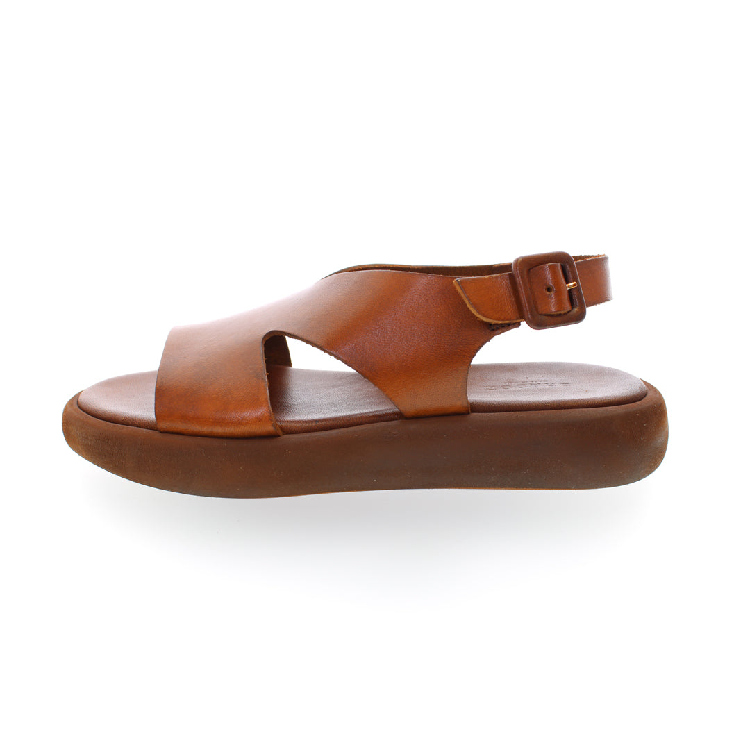 85-836 SIGARO – BRADOR JAPAN