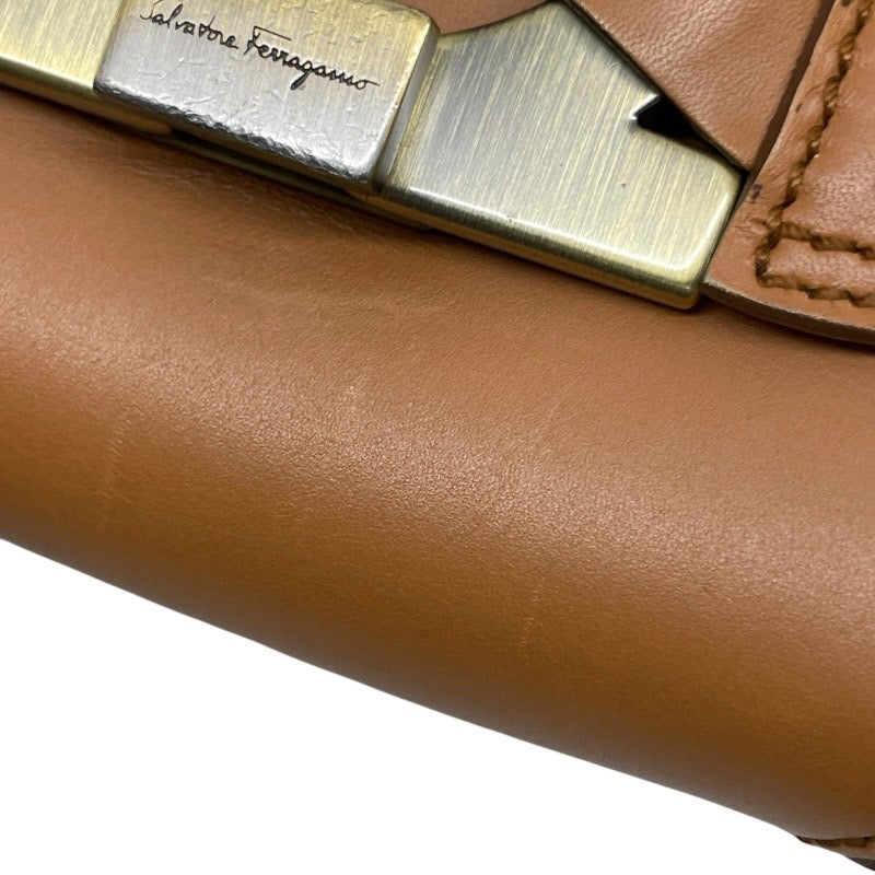 Salvatore Ferragamo】サルヴァトーレフェラガモ ガンチーニ EZ-21