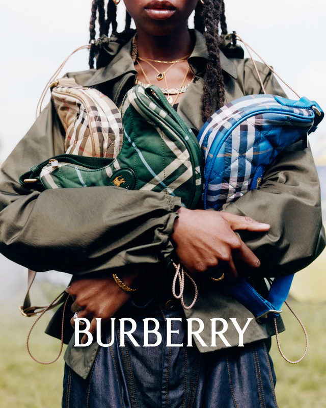 バーバリー BURBERRY 伊勢丹新宿店でポップアップ開催、「ホースシュー