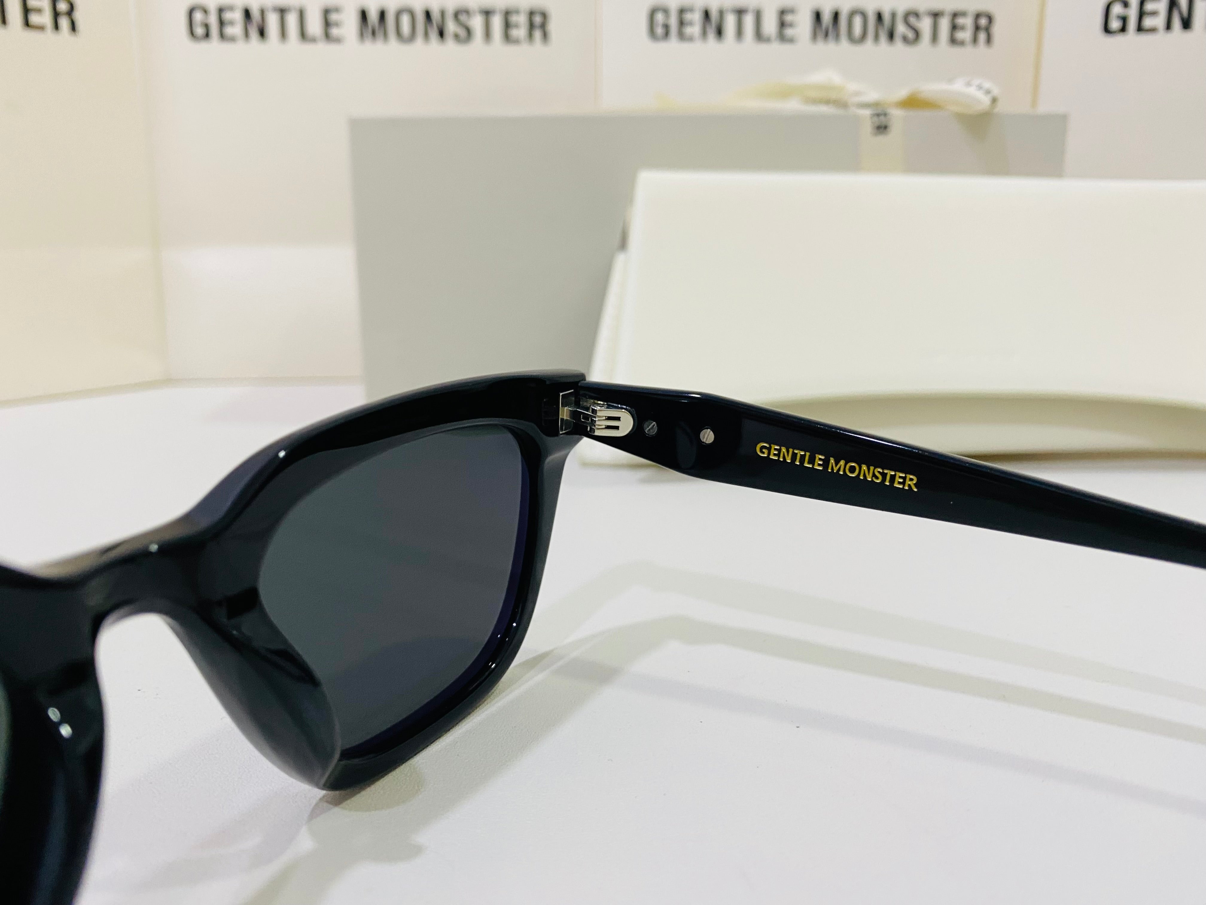 Hovo 01 – BTSGLASSES