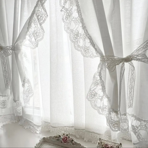 エレガントなラッセルレースが素敵な センタークロスカーテン ホワイト