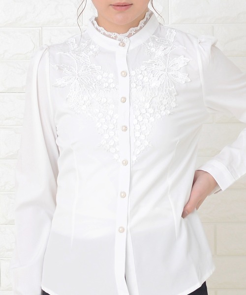 セール】胸元レース×ラインストーンボタン 詰襟フリル長袖ブラウス