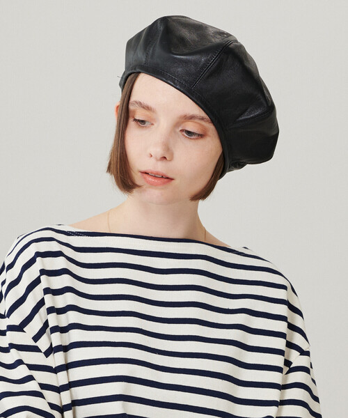 LAULHERE（ロレール）の「LAULHERE | ラムレザー ベレー帽 WOMEN