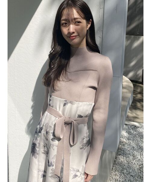 MERCURYDUO（マーキュリーデュオ）の「フラワードッキングロング