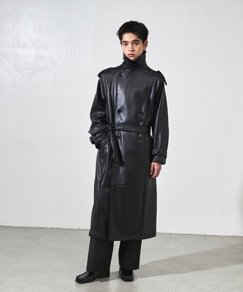 Lui's（ルイス）の「シンセティックレザートレンチコート（その他