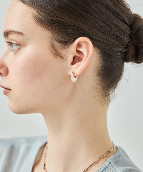 ete（エテ）の「○[ロウ] ラウンドプレート ピアス（ピアス（両耳用