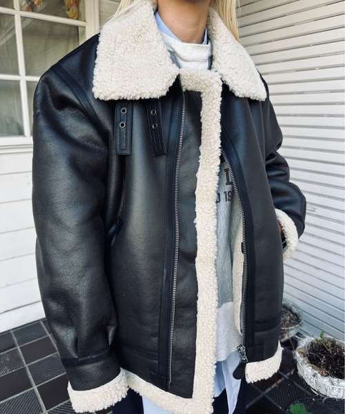 Alpha Industries（アルファインダストリーズ）の「ALPHA INDUSTRIES