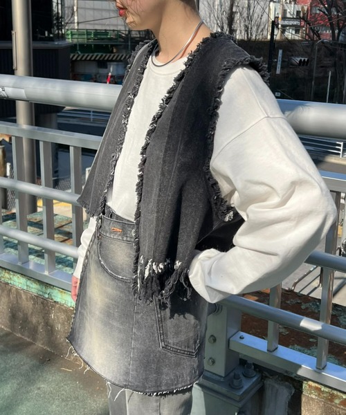 etsinta（エシンタ）の「【etsinta/エシンタ】リメイクデニムフリンジ