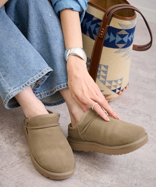 FRAMeWORK（フレームワーク）の「≪追加≫UGG/アグ CLASSIC SLIPPER