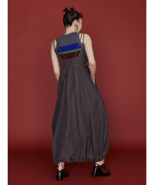 UN3D.（アンスリード）の「SIDE OPEN BALLOON OP / サイドオープン