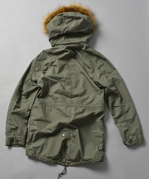 Alpha Industries（アルファインダストリーズ）の「ALPHA×SHIPS