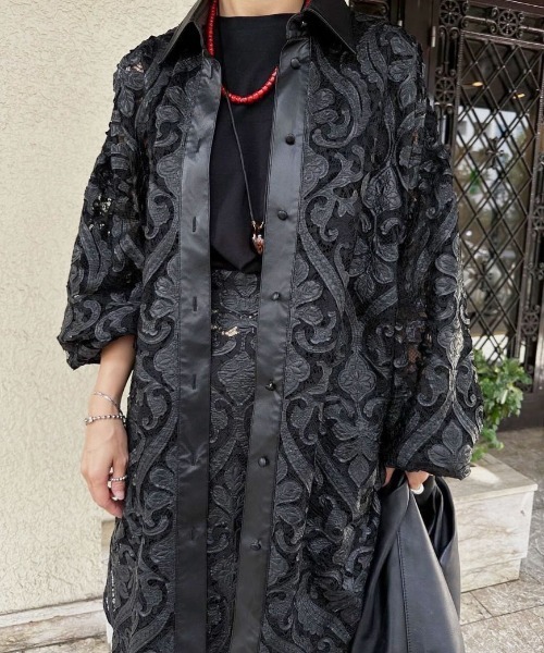 Ameri（アメリ）の「FAKE LEATHER EMBROIDERY SHIRT（シャツ/ブラウス