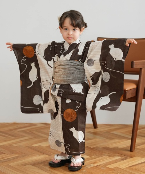 utatane（ウタタネ）の「キッズ浴衣3点セット ニコアンティーク 茶色と