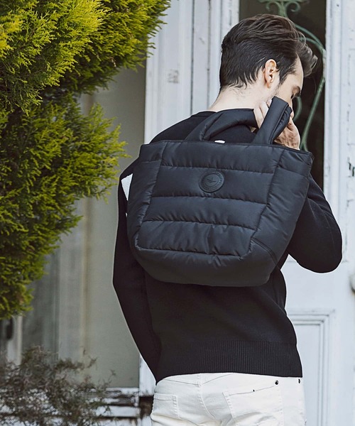 1PIU1UGUALE3 RELAX(ウノピゥウノウグァーレトレ)サークルロゴ ワン