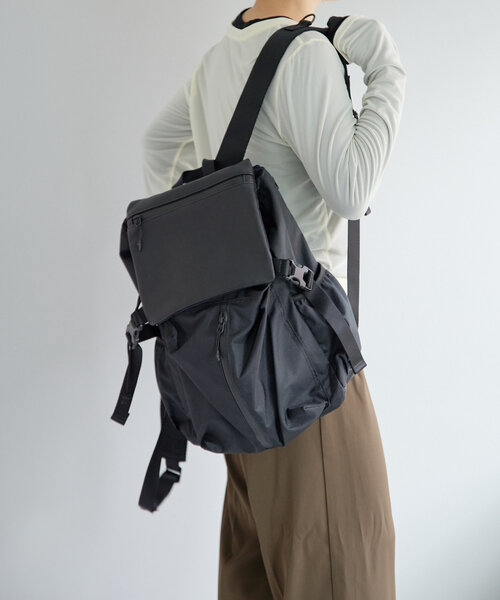 ear PAPILLONNER（イアパピヨネ）の「【BURLAP OUTFITTER×ear】《A4