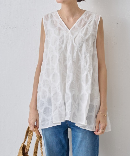 BEARDSLEY（ビアズリー）の「ドットリップルノースリブラウス（タンク