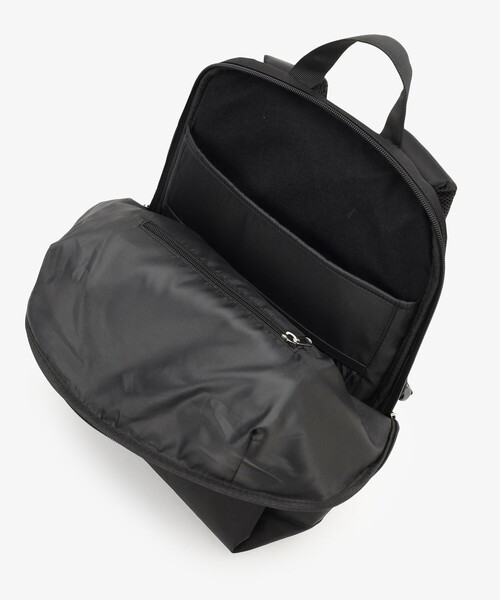 Afternoon Tea（アフタヌーンティー）の「無重力リュックM（バック