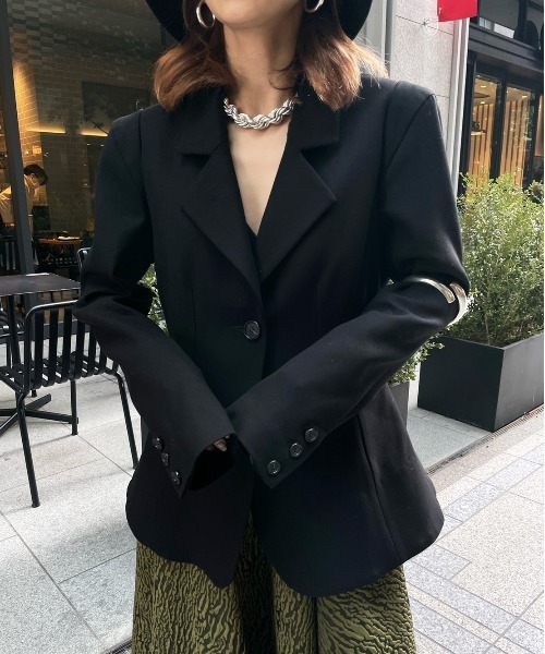 Ameri（アメリ）の「WAIST SHAPE FLARE JACKET（テーラードジャケット