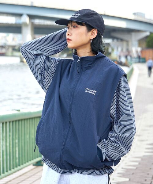 セール】【FFEIN(フェイン)】リバーシブルナイロンベスト / 刺繍