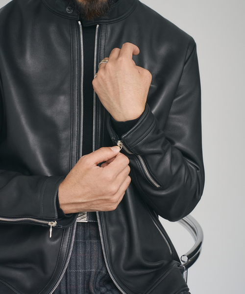 EDIFICE（エディフィス）の「シープレザー シングルライダース