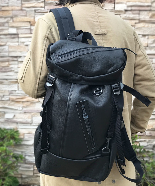 DECADE（ディケイド）の「レザーxコーデュラナイロン・バックパック