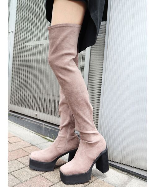 EMODA（エモダ）の「タンクバルキーロングブーツ（ブーツ）」 - WEAR