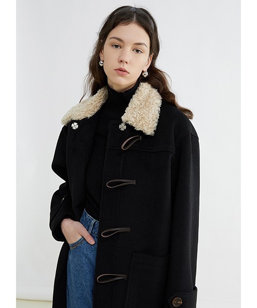 Fano Studios（ファノ ストゥディオズ）の「ボアカラー ダッフルコート