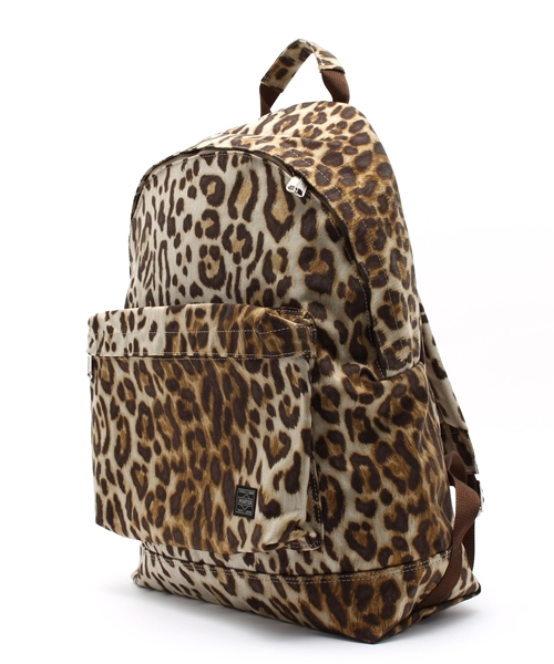 HEAD PORTER（ヘッドポーター）の「LEOPARD/DAY PACK（バックパック
