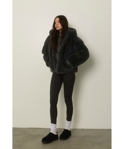 ALEXIA STAM（アリシアスタン）の「Hooded Eco Fur Jacket /フード付き