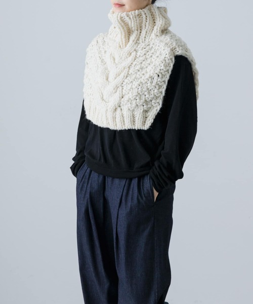 かぐれ（カグレ）の「ペルーショルダーニットウォーマー（ネック