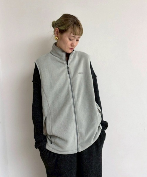 anuke（アンヌーク）の「Fleece Zip Vest（ベスト）」 - WEAR