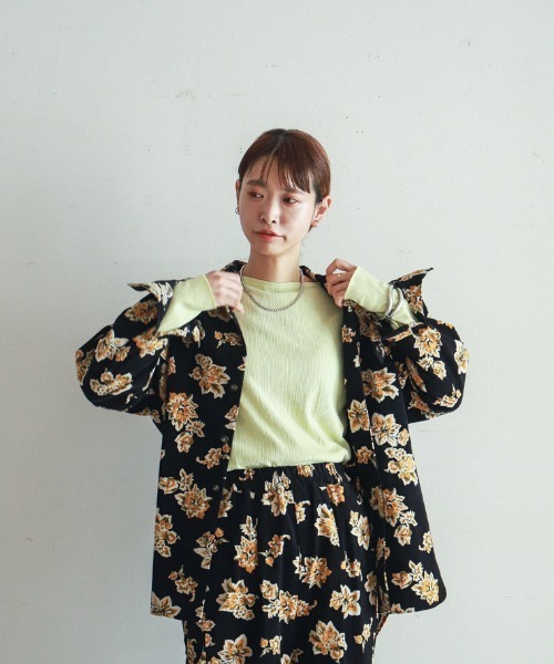 FIL DE FER（フィルデフェール）の「フラワーコーデュロイ ビッグ