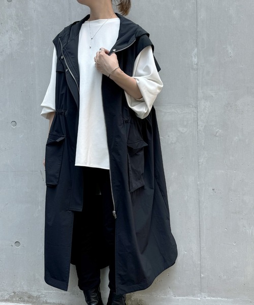 BEARDSLEY（ビアズリー）の「撥水フーディジレ（ベスト）」 - WEAR