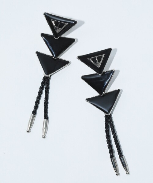 TOGA TOO/トーガトゥ】Triangle pierced earrings/トライアングル