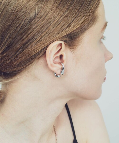 ete（エテ）の「○フローピアス S（ピアス（片耳用））」 - WEAR