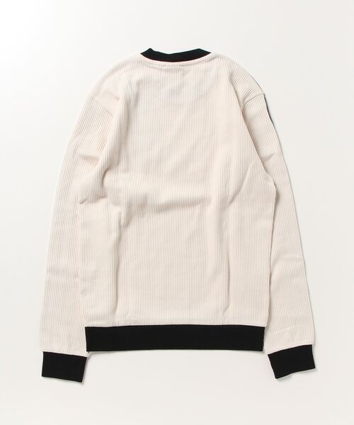 adidas（アディダス）の「アディカラー クラシックス ワッフル クルー