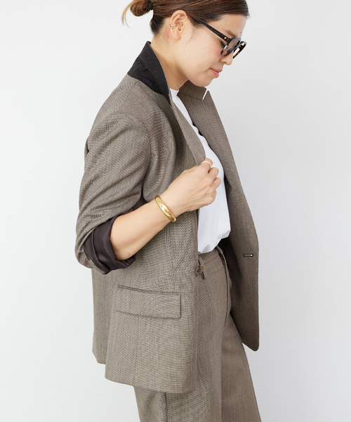 Deuxieme Classe（ドゥーズィエムクラス）の「VICTORIAN SURGE