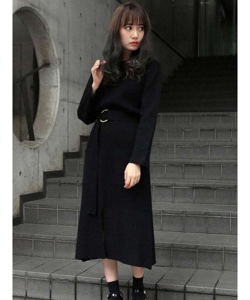 dazzlin（ダズリン）の「ベルト付ニットロングワンピース（ワンピース