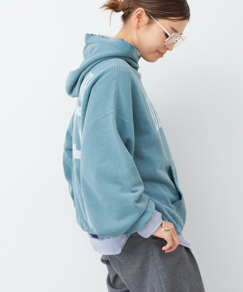 Deuxieme Classe（ドゥーズィエムクラス）の「Endear hood（パーカー