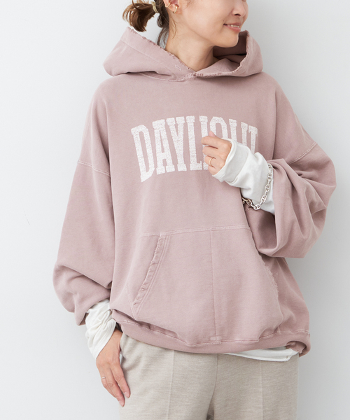 Deuxieme Classe（ドゥーズィエムクラス）の「Endear hood（パーカー